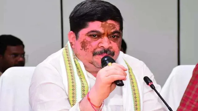 ఆటో కార్మికుల కోసం వెల్ఫేర్ బోర్డు: పొన్నం