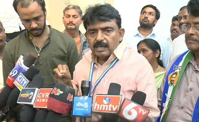 కష్టాల్లో ఉన్న కుటుంబాలకు వైసీపీ కార్యకర్తలు అండగా నిలవాలి: పేర్ని నాని