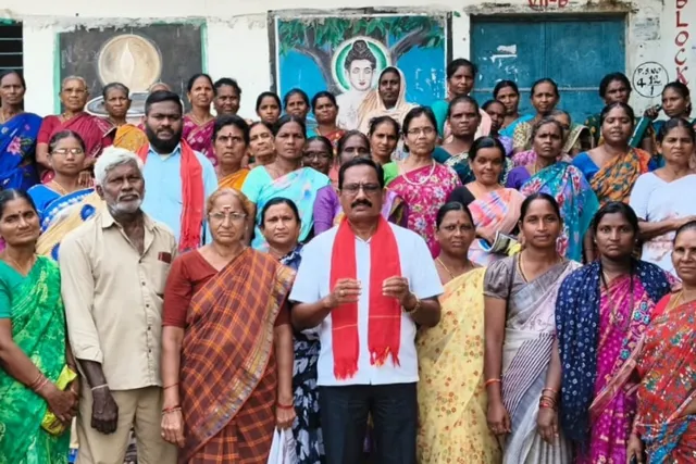 సెంట్రలైజ్డ్‌ కిచెన్‌ విధానాన్ని విరమించుకోవాలి