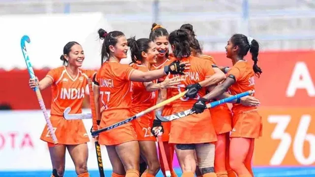 சீனாவை வீழ்த்தி இந்திய மகளிர் அணி தங்கம் வென்று சாதனை