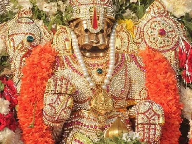 విజయవాడలో వింత ఆచారం ఉన్న అద్భుత ఆలయం!