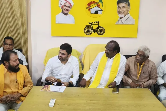 స్థానిక ఎన్నికల్లో కూటమి ఐక్యతతో ముందుకు సాగాలి: టీడీపీ నేతలు