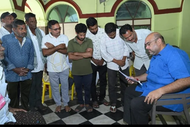 ఏపీఐఐసీ కార్మికుల సమస్యలపై ఎమ్మెల్యేకు సీఐటీయూ వినతి