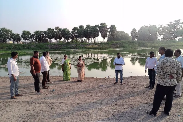 చొప్పదండి: బతుకమ్మ ఏర్పాట్లను పర్యవేక్షించిన పాలకవర్గం చొప్పదండి: బతుకమ్మ ఏర్పాట్లను పర్యవేక్షించిన పాలకవర్గం