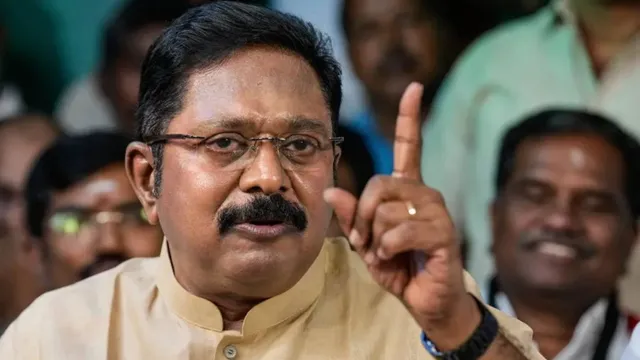மருத்துவப் பணியாளர்கள் கைது மனித உரிமை மீறல்: டி.டி.வி. தினகரன்