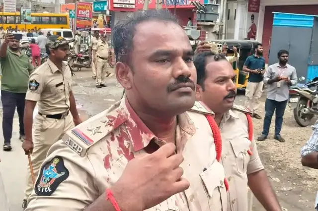 దర్శిలో ఎస్‌ఐపై దాడి