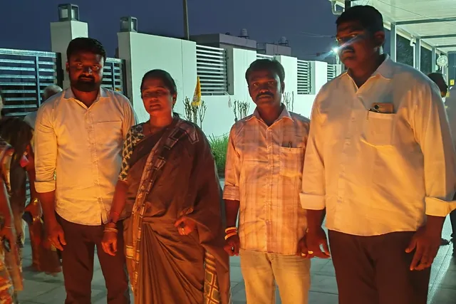 పులివెందుల టిడిపి ఆఫీస్ లో కొవ్వొత్తుల నిరసన