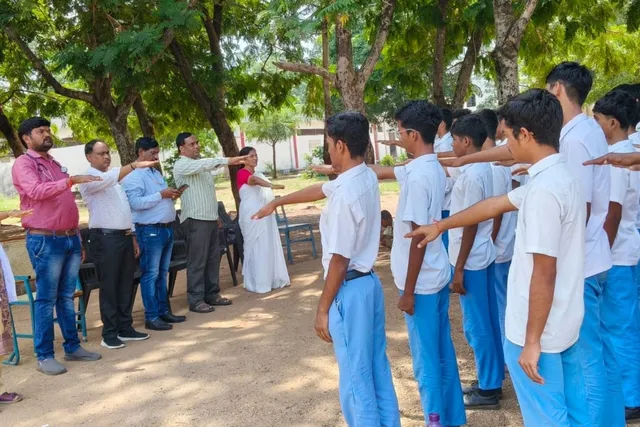 పోచంపాడ్ గురుకుల పాఠశాలలో "నషాముక్త్ భారత్" కార్యక్రమం నిర్వహణ