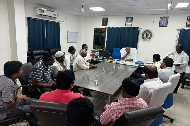 సింగరేణిలో ఉత్పత్తి పెంచి లారీలకు మరింత లోడింగ్ ఇవ్వాలి.. కాంగ్రెస్ నాయకులు