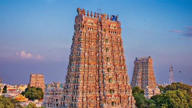 மதுரை மீனாட்சி கோயிலில் 4 நாட்களுக்கு கட்டண தரிசனம் ரத்து