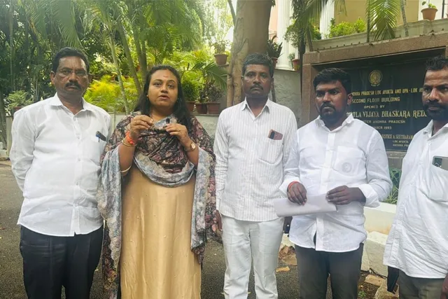 చేనేత సొసైటీలో జరిగిన 51కోట్ల అవినీతిపై లోకాయుక్తకు పిర్యాదు