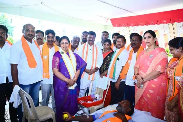 రాజమండ్రిలో బీజేపీ యువమోర్చా ఆధ్వర్యంలో రక్తదాన శిబిరం