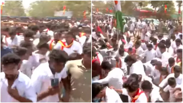 தடுப்புகளை தள்ளிவிட்டு அரங்கிற்குள் நுழைந்த தொண்டர்கள்