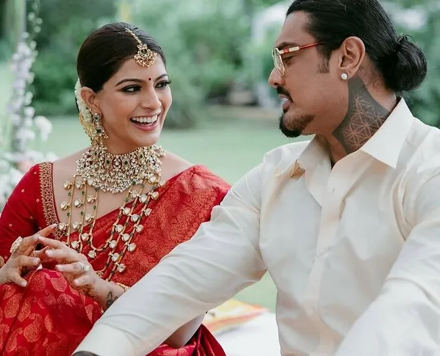 పెళ్లైన ప్రతి జంటకు పిల్లలు ఉండాలనే రూల్ లేదు: నటి వరలక్ష్మి