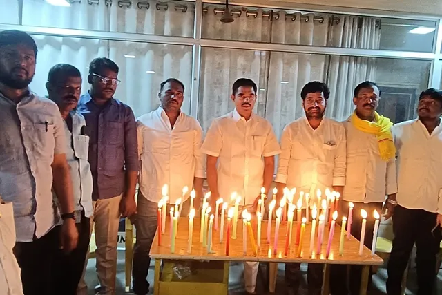 టిడిపి కార్యాలయంలో నిజం గెలిచింది కార్యక్రమం టిడిపి కార్యాలయంలో నిజం గెలిచింది కార్యక్రమం