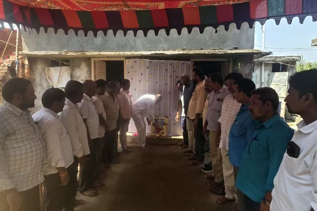 గీసుగొండ లో కార్యకర్తకు నివాళులు