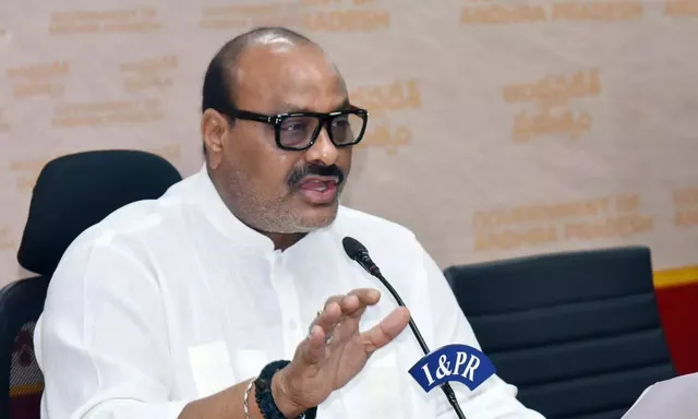 తుఫాన్‌ ఎఫెక్ట్‌.. అధికారులను అప్రమత్తం చేసిన మంత్రి అచ్చెన్నాయుడు