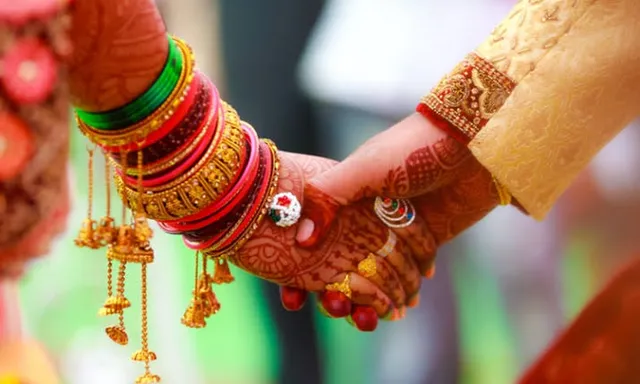 బ్యాచిలర్ పార్టీ సర్ప్రైజ్.. పెళ్లి రద్దు చేసుకున్న వరుడు!