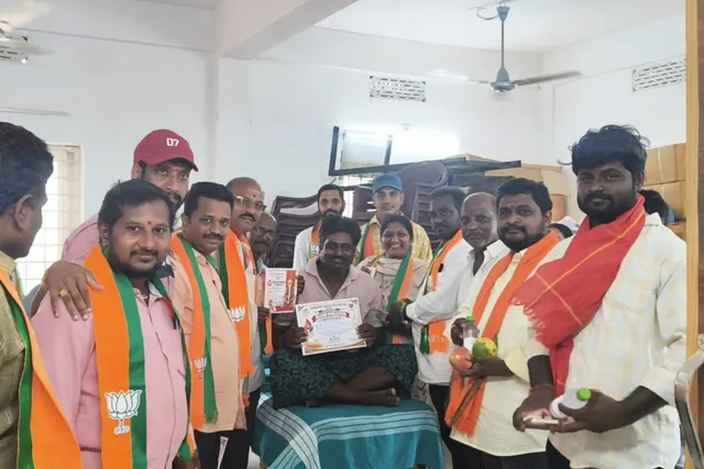 మోడీ జన్మదినం: దొరసానిపాడులో రక్తదాన శిబిరం