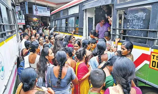 మహిళల ఉచిత బస్సు పథకంతో రూ.12,650 కోట్లు ఆదా: జాతీయ సర్వే