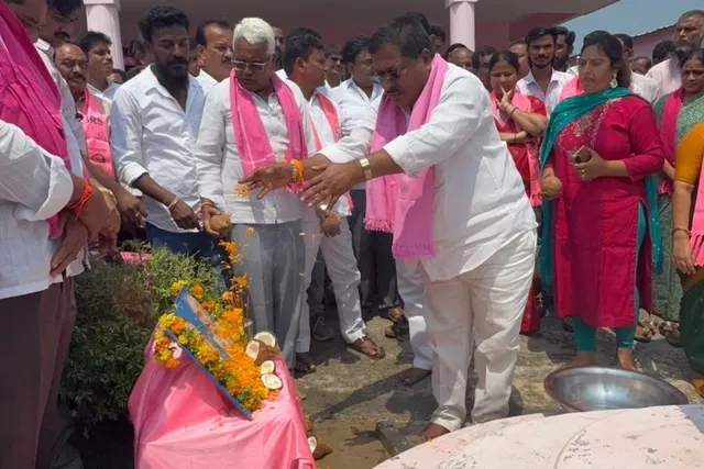 జాతీయ సమైక్యత దినోత్సవంలో పాల్గొన్న తాటి వెంకటేశ్వర్లు