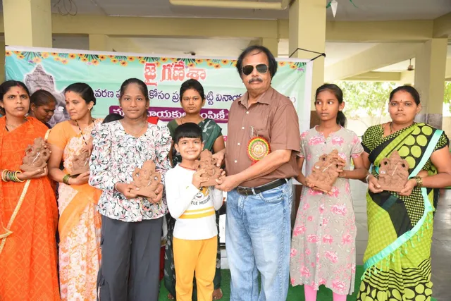 మట్టి వినాయక విగ్రహాలతో వినాయక చవితి జరుపుకోవాలి - శంకర్ శర్మ