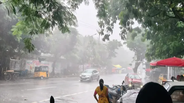 అల్పపీడనం.. తెలుగు రాష్ట్రాల్లో వర్షాలు అల్పపీడనం.. తెలుగు రాష్ట్రాల్లో వర్షాలు
