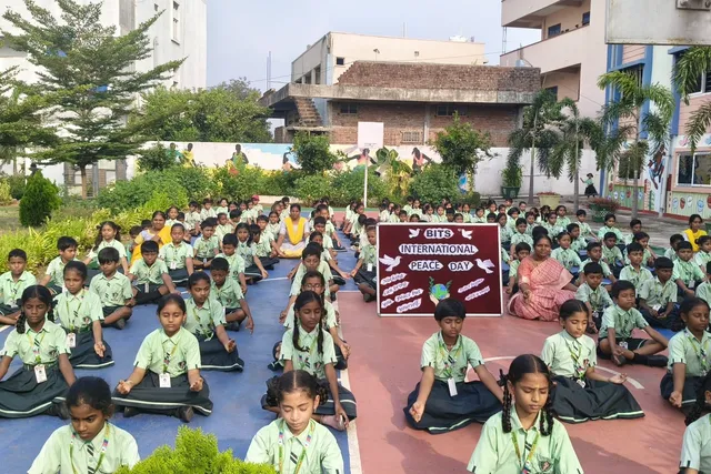 బాలాజీ విద్యాసంస్థల్లో ఇంటర్నేషనల్ పీస్ డే వేడుకలు