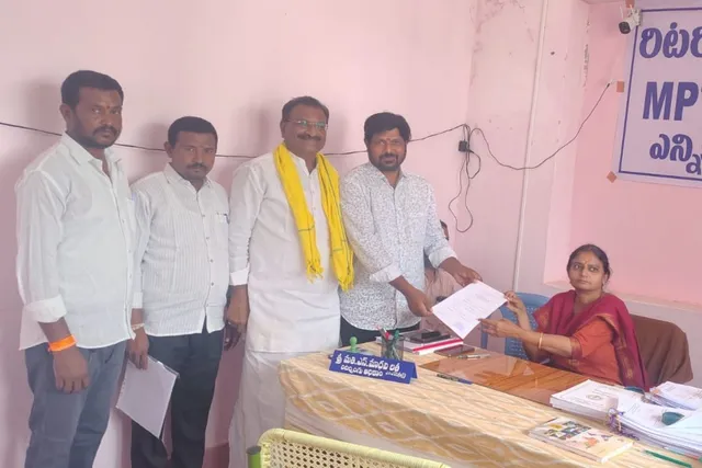 కంబళదిన్నె ఎంపీటీసీ టీడీపీ అభ్యర్థిగా నాగేంద్ర