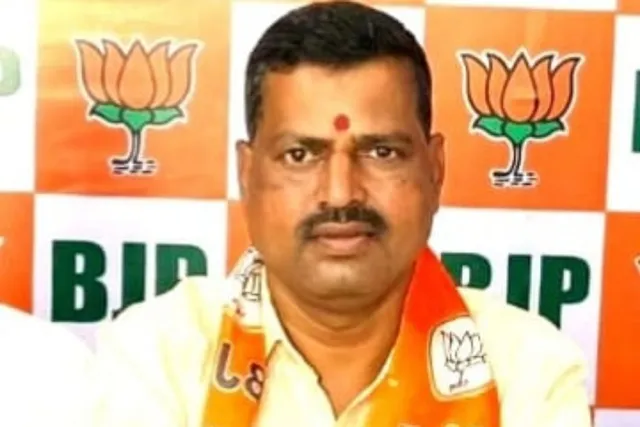 టీఎస్ఆర్టీసీ జీవో 16 రద్దు చేయాలి..బీజేపీ టీఎస్ఆర్టీసీ జీవో 16 రద్దు చేయాలి..బీజేపీ