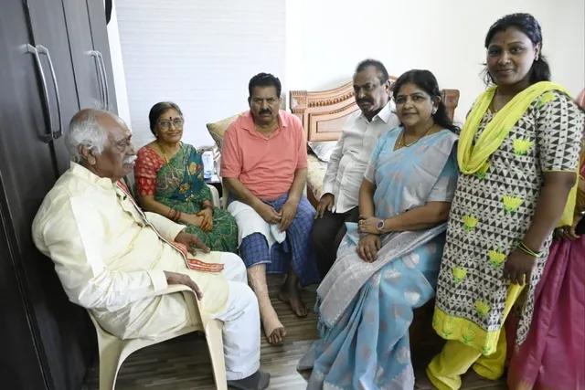 ఎమ్మెల్యేను పరామర్శించిన మాజీ గవర్నర్