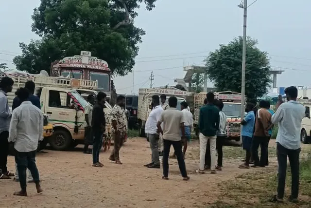 అక్రమంగా పశువులు తరలిస్తున్న 8 బొలెరో వాహనాలు పట్టివేత ?