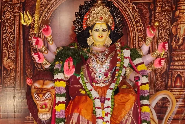 అన్నపూర్ణా దేవిగా దర్శనమిస్తున్న అమ్మవారు