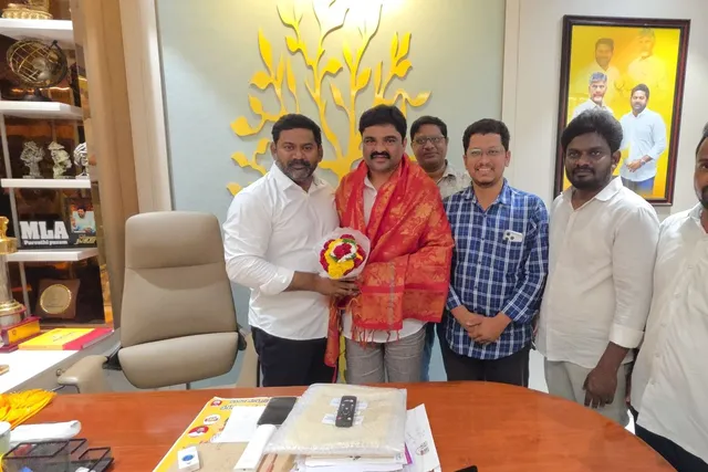 ఎమ్మెల్యే బోనెల విజయచంద్రను కలిసిన రాష్ట్ర ఎస్సీ కమిషన్