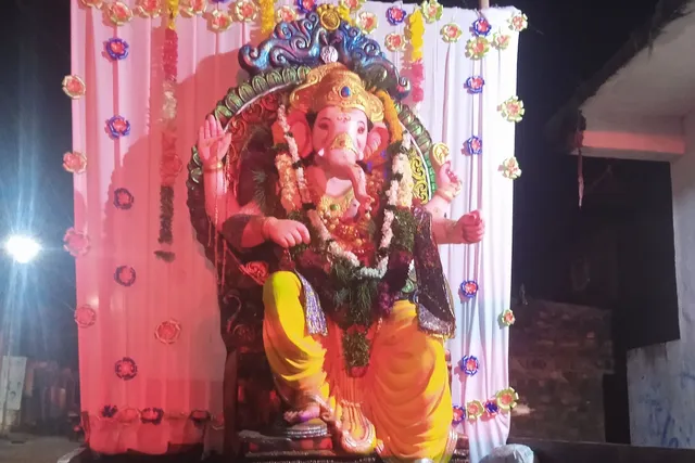 మస్కాపూర్ గ్రామంలో గణేష్ నిమజ్జనాలు