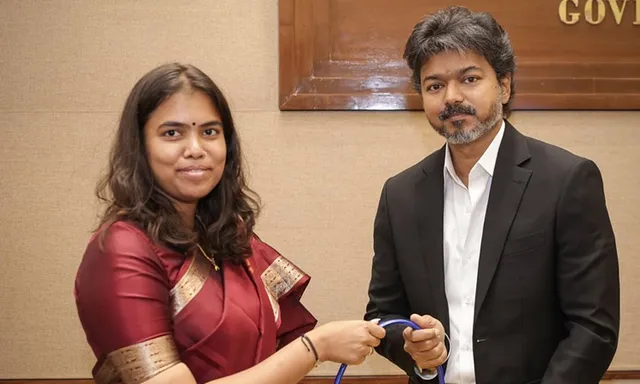 முதலமைச்சருடன் லண்டன் செல்லாதது ஏன்? - அமைச்சர் விளக்கம் முதலமைச்சருடன் லண்டன் செல்லாதது ஏன்? - அமைச்சர் விளக்கம்