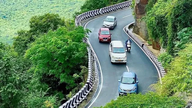 తిరుమల ఘాట్ రోడ్డులో కమర్షియల్ ద్విచక్ర వాహనాలకు నో ఎంట్రీ: టీటీడీ