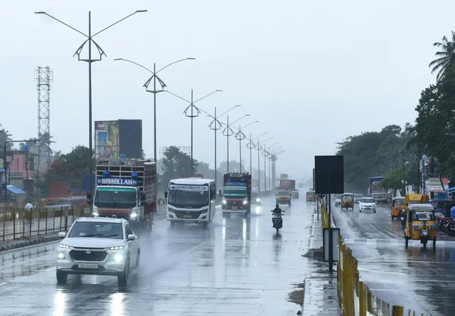 தமிழகத்தில் இன்று 3 மாவட்டங்களுக்கு ஆரஞ்சு அலர்ட்
