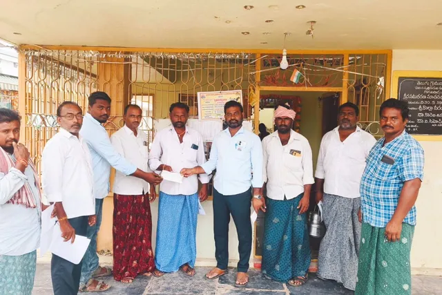 సంగం డైరీ ఆధ్వర్యంలో రైతులకు ప్రోత్సాహం