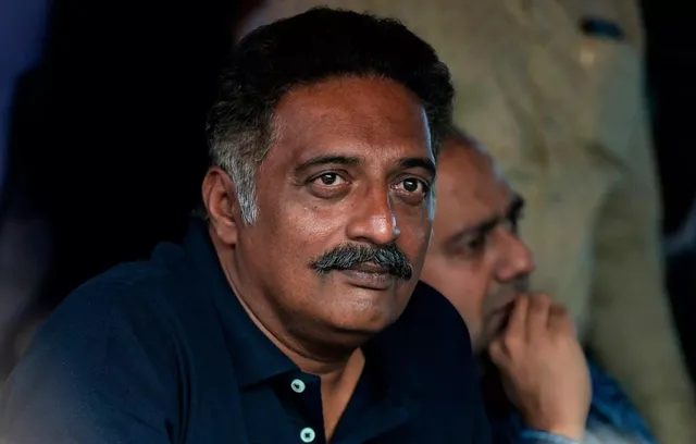 CEC జ్ఞానేష్‌కుమార్ రాజీనామా చేయాలి: ప్రకాశ్ రాజ్