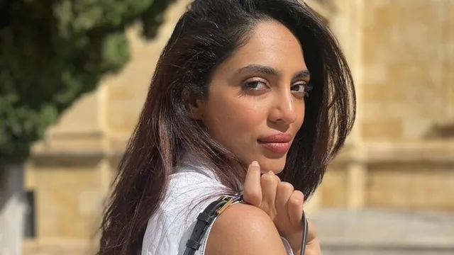 16 ఏళ్లకే ఇల్లు వదిలి వచ్చా: శోభిత