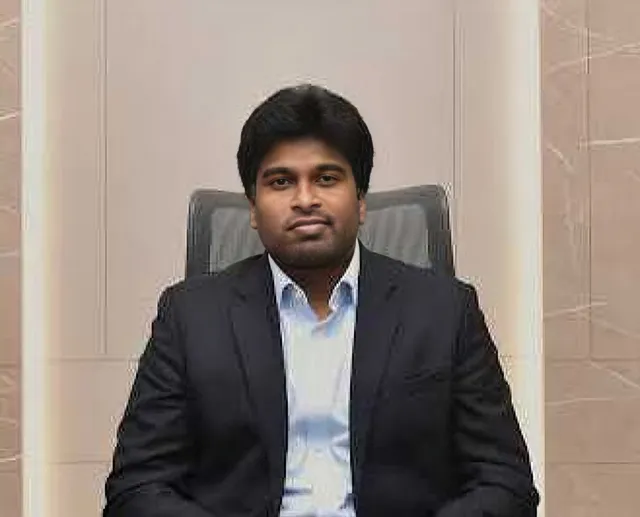 భారీ వర్షాలు.. విశాఖలో రేపు స్కూళ్లకు సెలవు