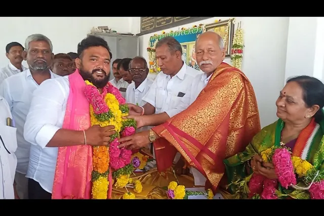 కార్పెంటర్ యూనియన్ నూతన అధ్యక్షుడిగా ఉపేంద్రా చారి