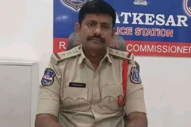ఘట్కేసర్ సీఐ బాలస్వామి సస్పెండ్ ఘట్కేసర్ సీఐ బాలస్వామి సస్పెండ్