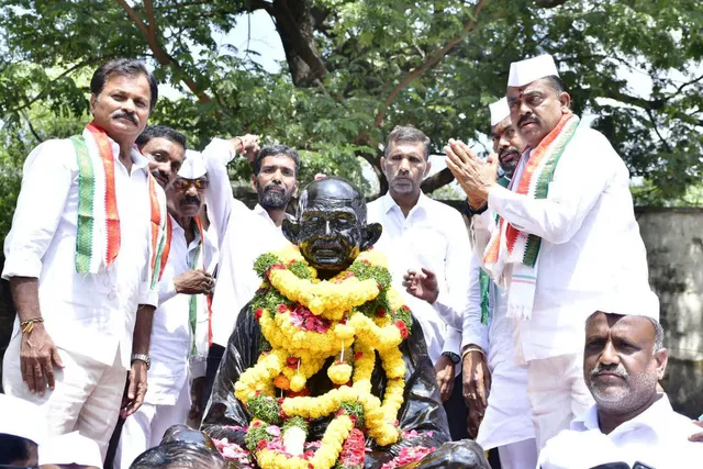 భువనగిరిలో ఘనంగా గాంధీ, శాస్త్రి జయంతి వేడుకలు