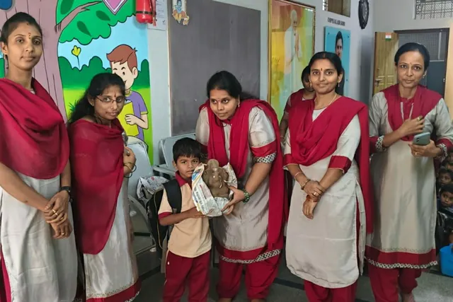 మట్టి గణపతిని పూజిద్దాం.. పర్యావరణాన్ని కాపాడుదాం