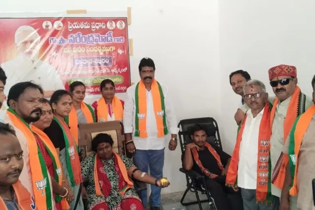 పాలకొండలో సేవా సంకల్ప్ రక్తదాన శిబిరం పాలకొండలో సేవా సంకల్ప్ రక్తదాన శిబిరం