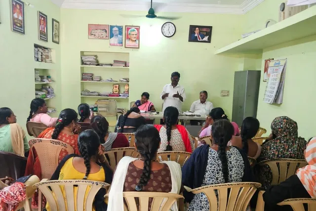 హెల్త్ సెక్రటరీలను వైద్య ఆరోగ్యశాఖలో విలీనం చేయాలి