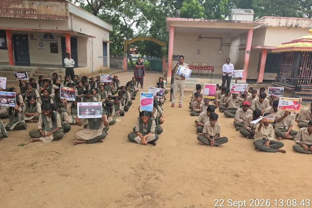 సైబర్ నేరాలపై విద్యార్థులకు అవగాహన - ఎస్సై సూచనలు