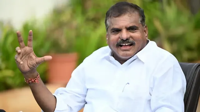 జెడ్పీటీసీ బరిలోకి బొత్స కుటుంబ సభ్యులు!